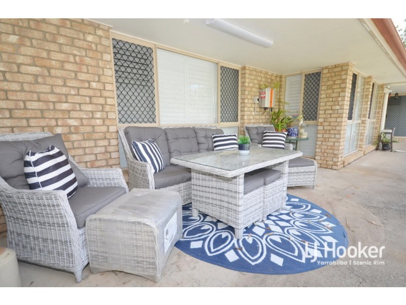 23 Braeview Place, Beaudesert QLD 4285