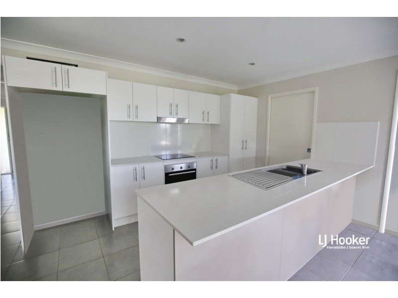 15 Tallwoods Circuit, Yarrabilba QLD 4207