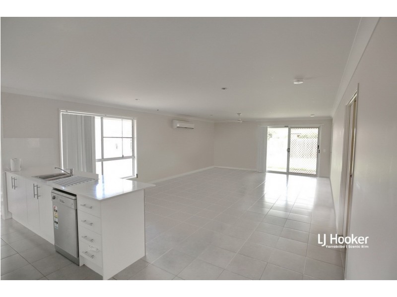 15 Tallwoods Circuit, Yarrabilba QLD 4207