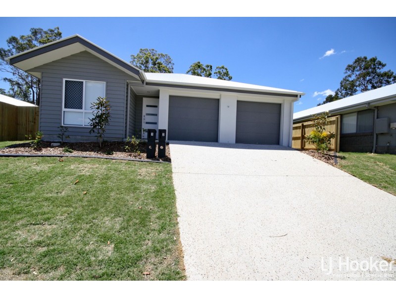 2/13 Chandon Court, Hillcrest QLD 4118