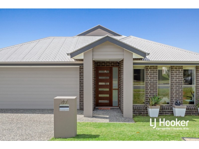 37 Burnett Drive, Holmview QLD 4207