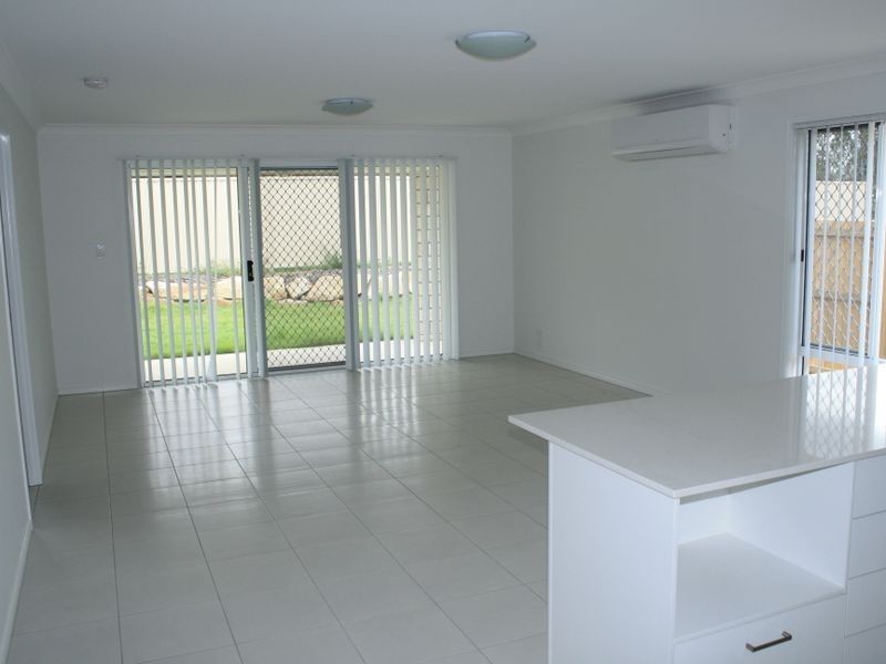 12 Schroeder Street, Alberton QLD 4207