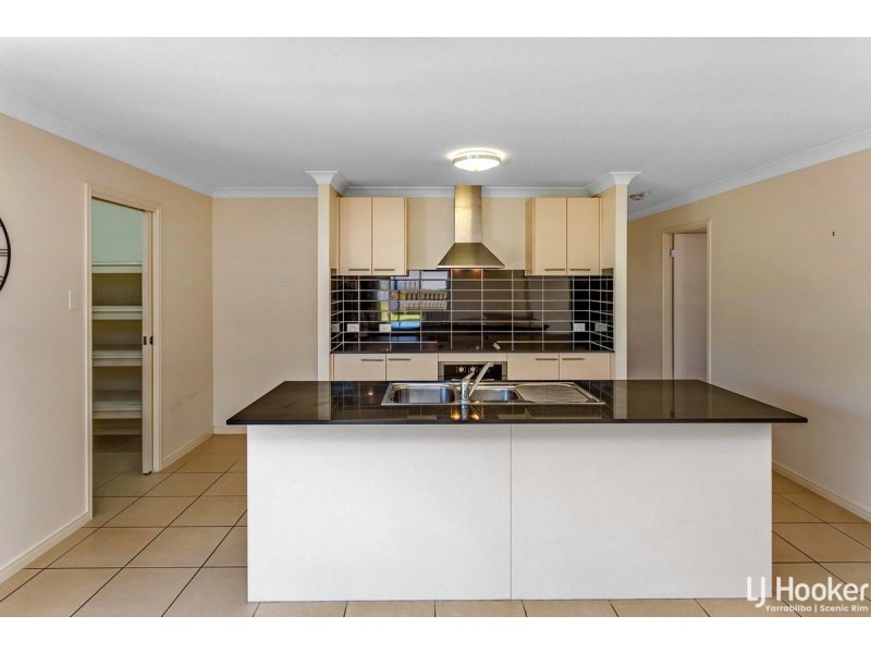 7 Tallwoods Circuit, Yarrabilba QLD 4207