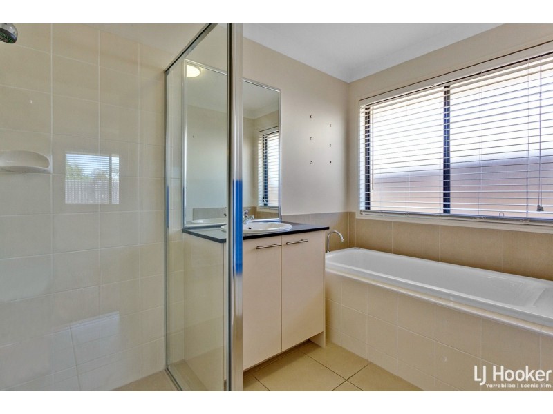 7 Tallwoods Circuit, Yarrabilba QLD 4207