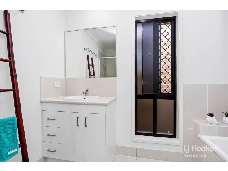5 Aurora Lane, Yarrabilba QLD 4207