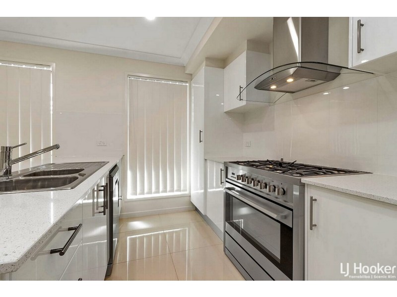 31 Neumann Drive, Yarrabilba QLD 4207