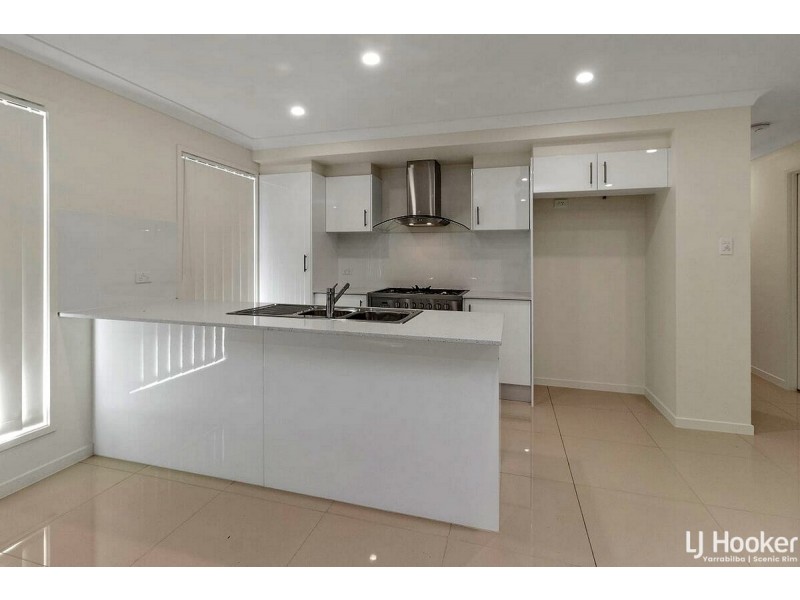 31 Neumann Drive, Yarrabilba QLD 4207