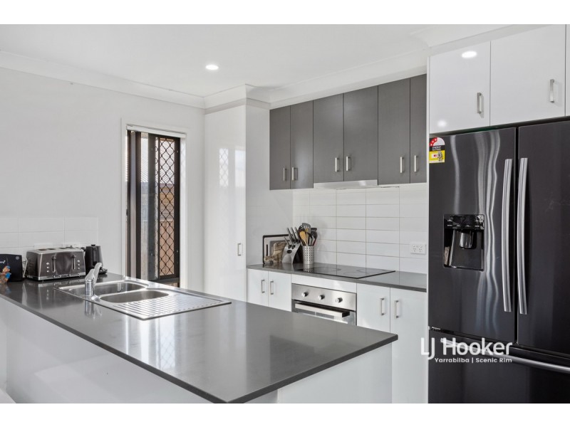 3 Bayes Road, Logan Reserve QLD 4133