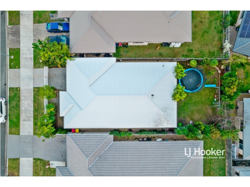 8 Buxton Avenue, Yarrabilba QLD 4207