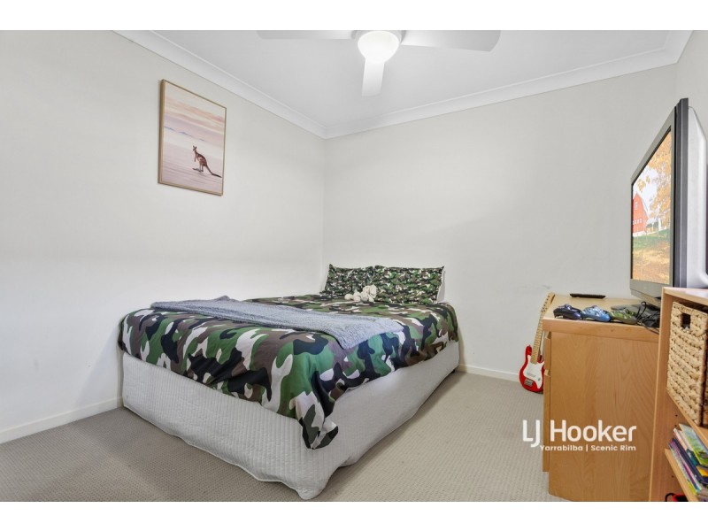 8 Buxton Avenue, Yarrabilba QLD 4207