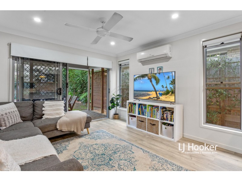 8 Buxton Avenue, Yarrabilba QLD 4207