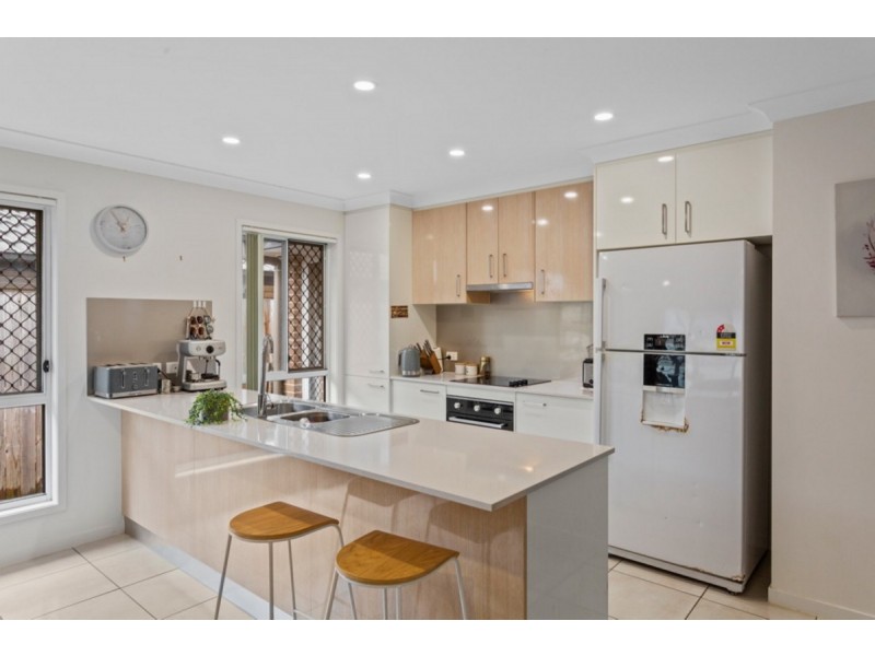 13 Tomlinson Street, Yarrabilba QLD 4207