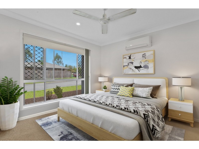 13 Tomlinson Street, Yarrabilba QLD 4207