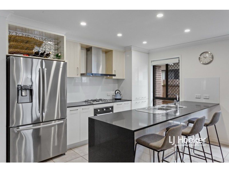 9 Greenstone Street, Yarrabilba QLD 4207