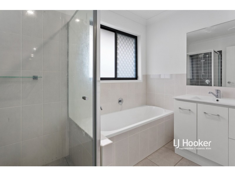 9 Greenstone Street, Yarrabilba QLD 4207