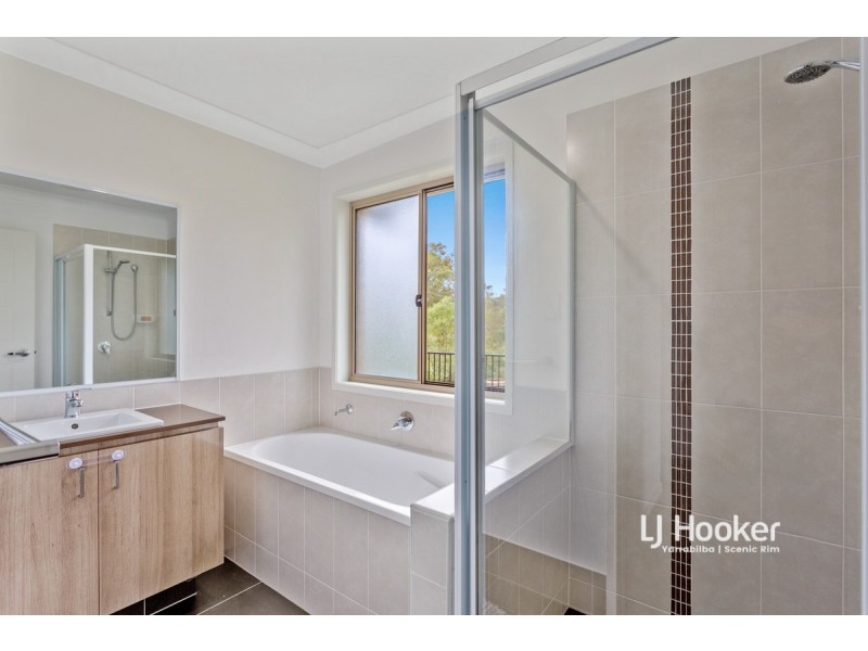 22 Bishampton Circuit, Logan Reserve QLD 4133