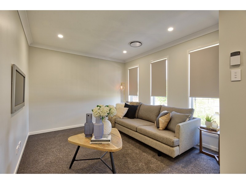 70 Rural Street, Park Ridge QLD 4125