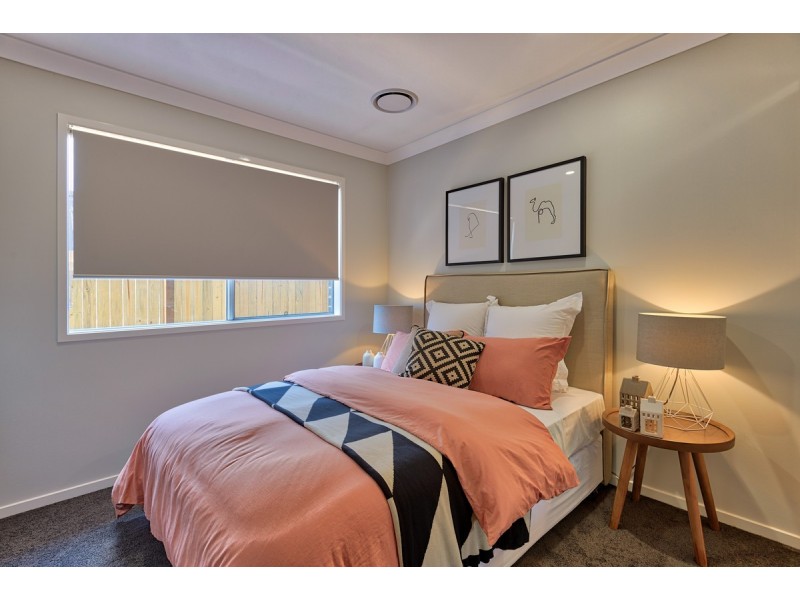 70 Rural Street, Park Ridge QLD 4125