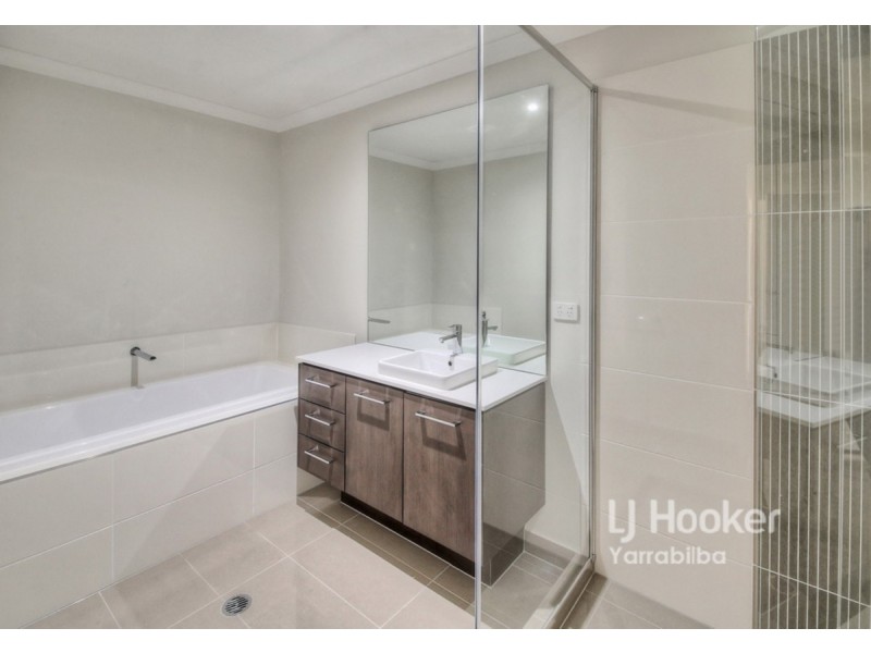 52 Pinehill Street, Yarrabilba QLD 4207