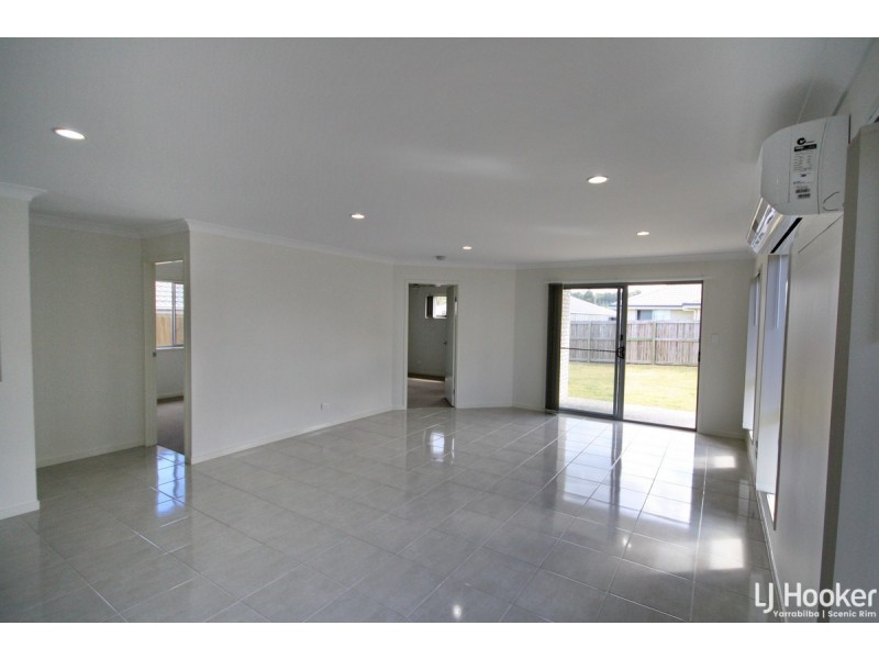 7 Springrise Place, Yarrabilba QLD 4207