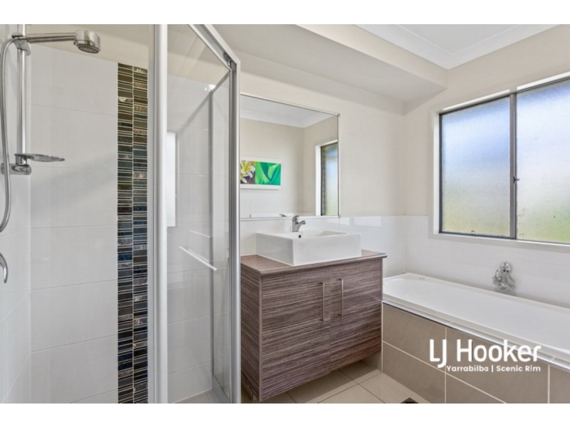 27 Carpenter Street, Yarrabilba QLD 4207