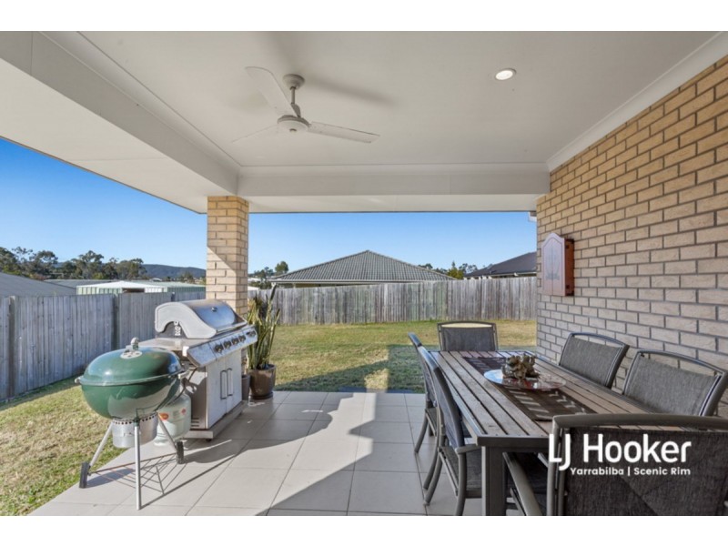 27 Carpenter Street, Yarrabilba QLD 4207