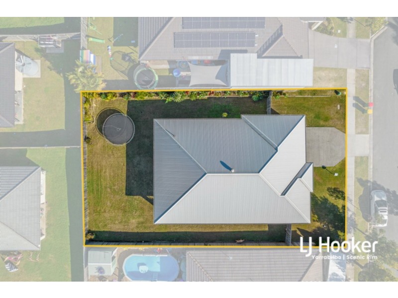 27 Carpenter Street, Yarrabilba QLD 4207