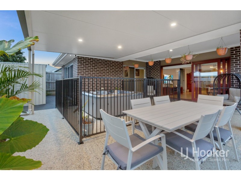 12 Tasker Street, Yarrabilba QLD 4207