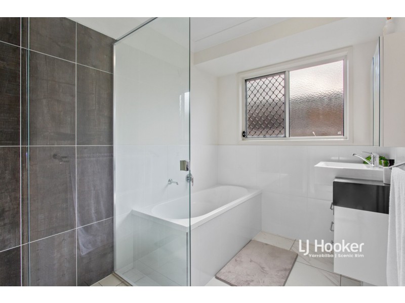 16 Olivine Circuit, Yarrabilba QLD 4207