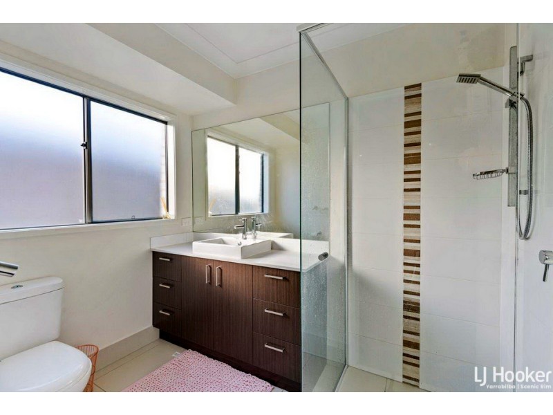 48 Summerview Avenue, Yarrabilba QLD 4207
