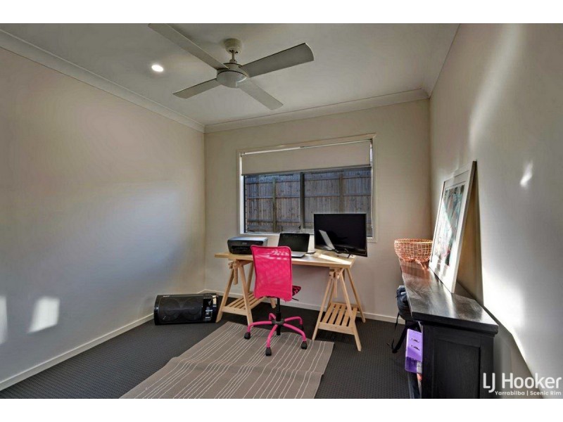 48 Summerview Avenue, Yarrabilba QLD 4207