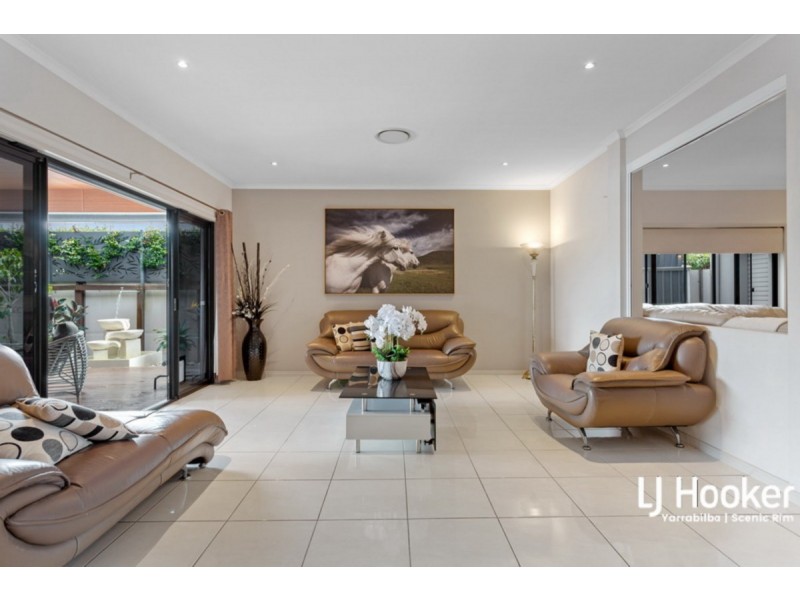 34 Lakeland Court, Loganholme QLD 4129