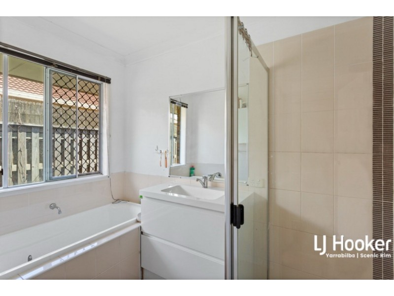 15 Aviation Avenue, Upper Coomera QLD 4209