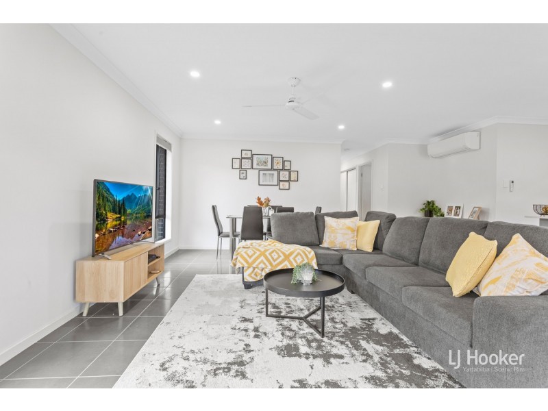 20 Harvester Road, Ormeau QLD 4208