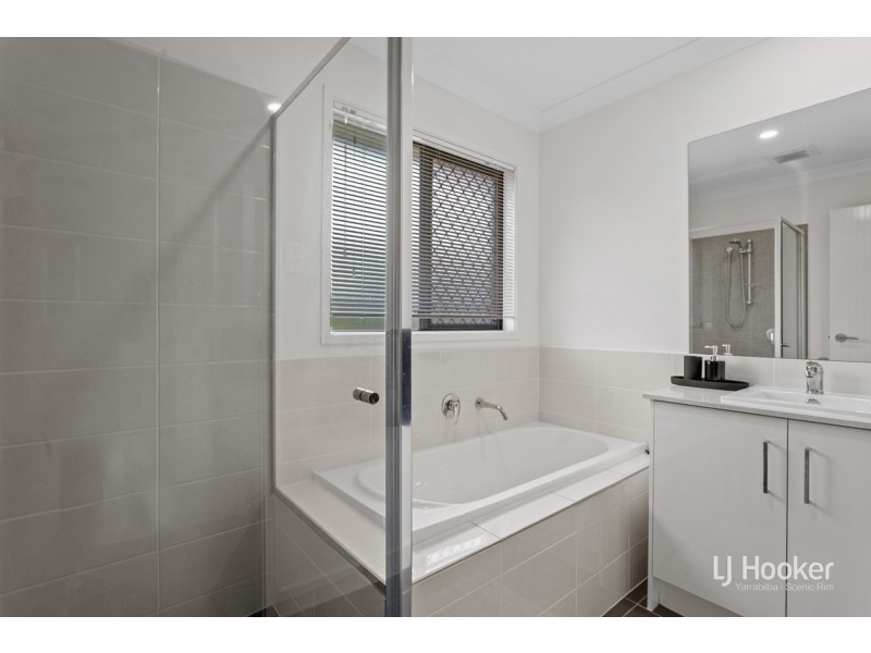 20 Harvester Road, Ormeau QLD 4208