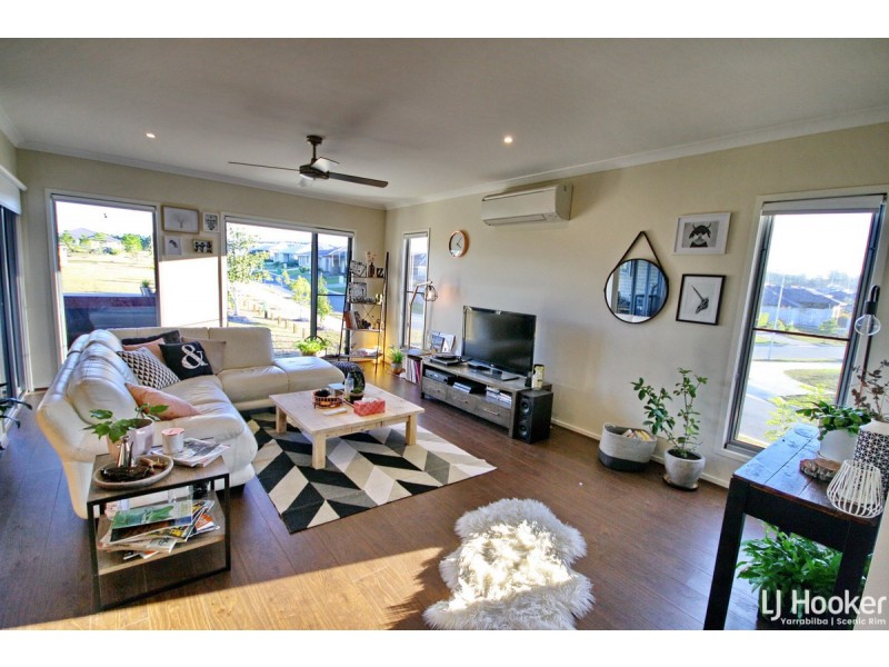 1 Hantlemann Lane, Yarrabilba QLD 4207