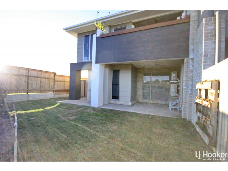 1 Hantlemann Lane, Yarrabilba QLD 4207