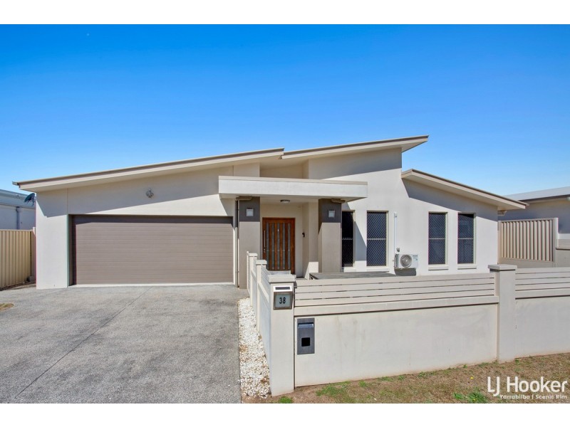 38 Maryland Drive, Regents Park QLD 4118