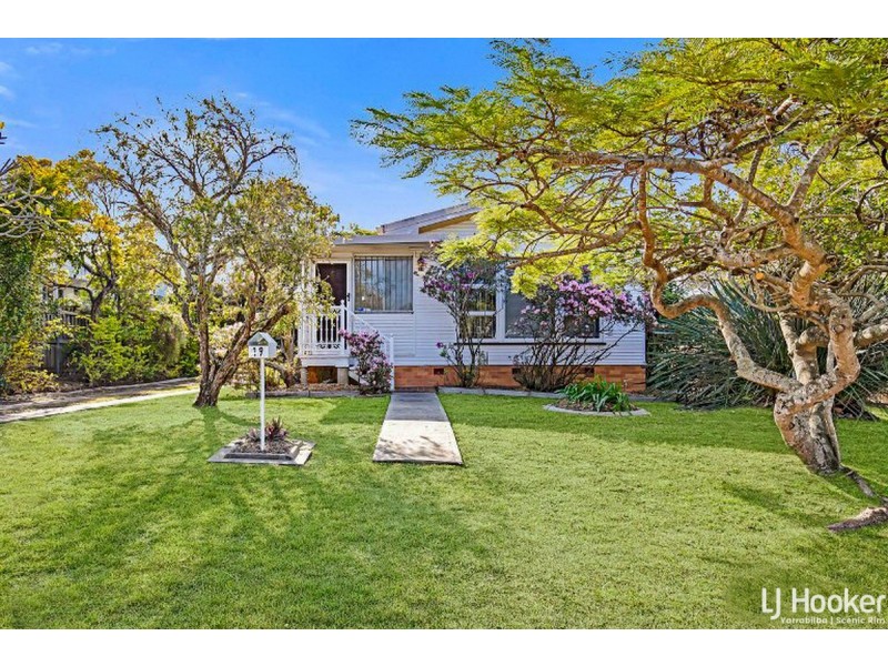 19 Cunard Street, Holland Park QLD 4121