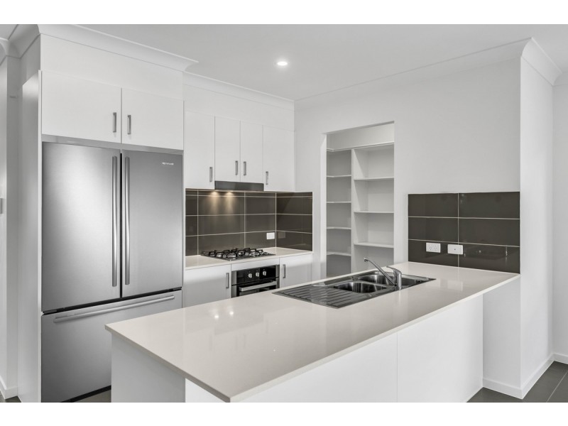 9 Harmony Street, Yarrabilba QLD 4207
