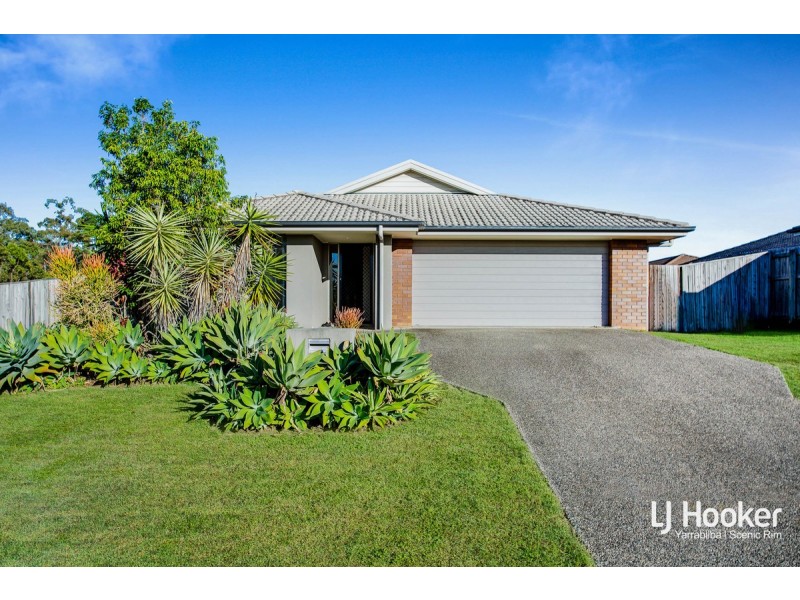 2 Summerview Avenue, Yarrabilba QLD 4207