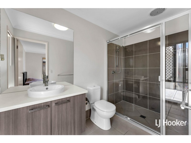 16 Travertine Avenue, Logan Reserve QLD 4133