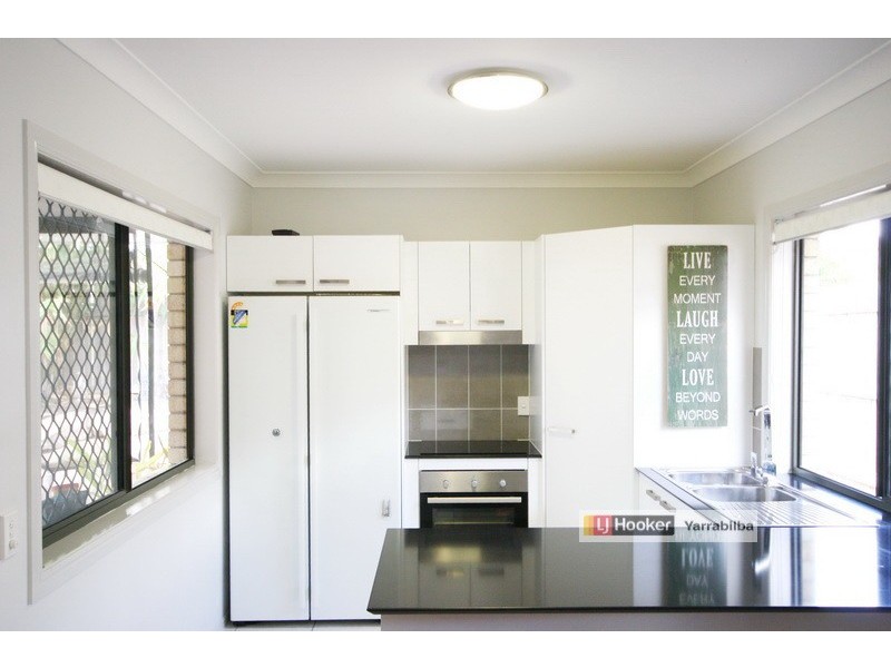 16 Topaz Crescent, Logan Reserve QLD 4133