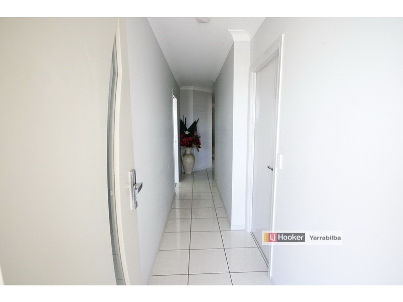 16 Topaz Crescent, Logan Reserve QLD 4133