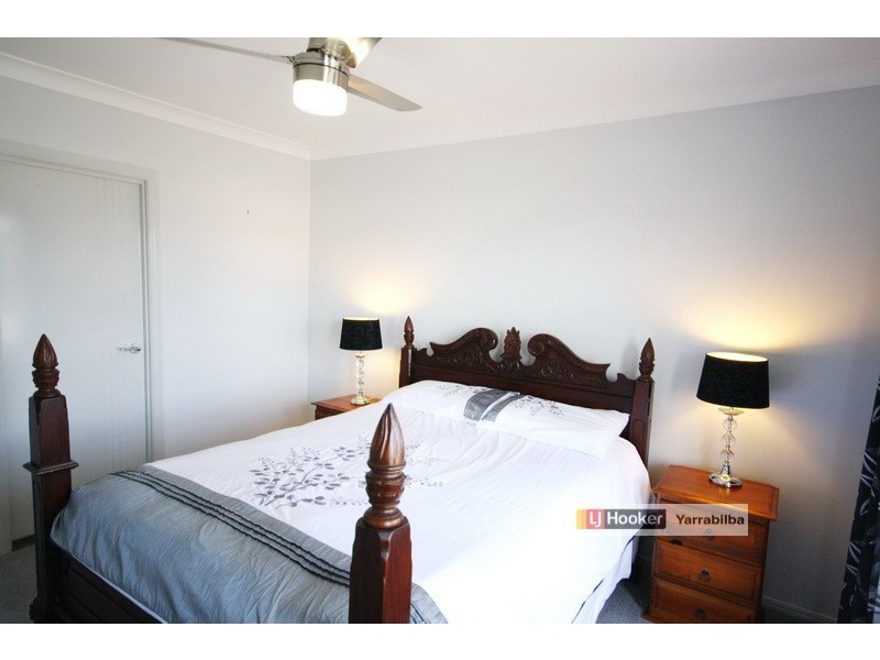 16 Topaz Crescent, Logan Reserve QLD 4133