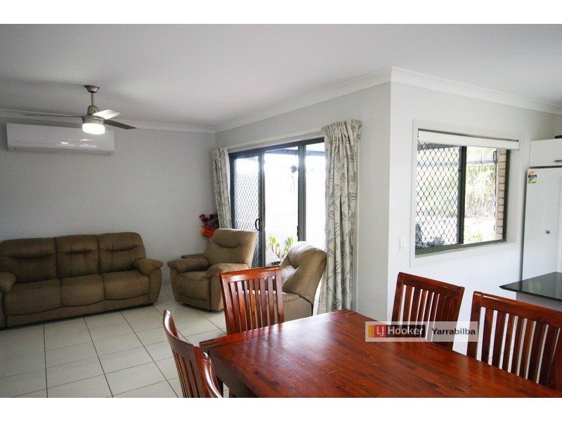 16 Topaz Crescent, Logan Reserve QLD 4133