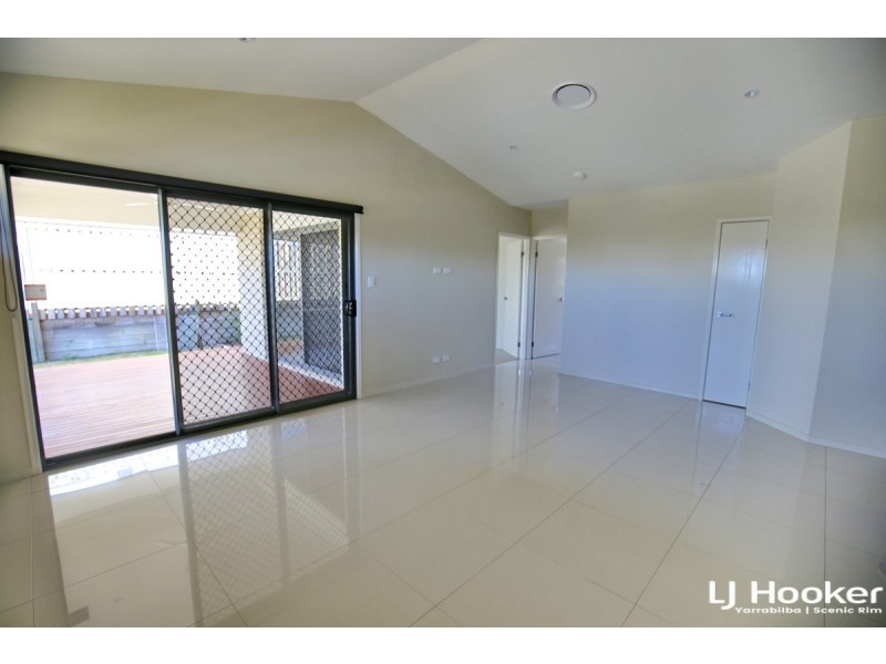 15 Autumnfield Avenue, Yarrabilba QLD 4207