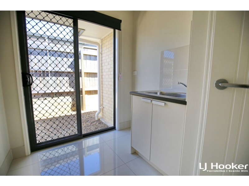 15 Autumnfield Avenue, Yarrabilba QLD 4207