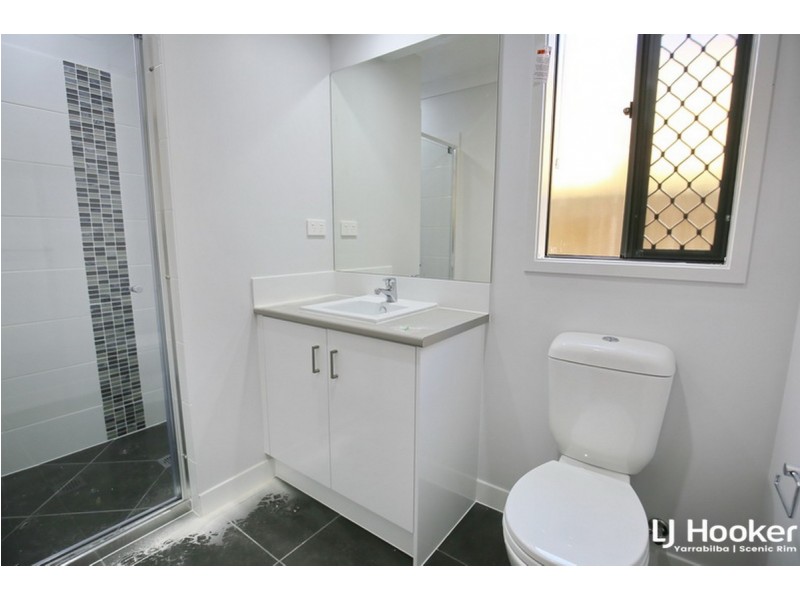 15 Breccia Street, Yarrabilba QLD 4207