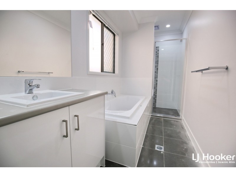 15 Breccia Street, Yarrabilba QLD 4207
